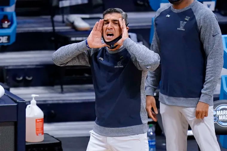 Villanova head coach Jay Wright gives instructions against Baylor in the first half of a Sweet 16 game  on March 27.