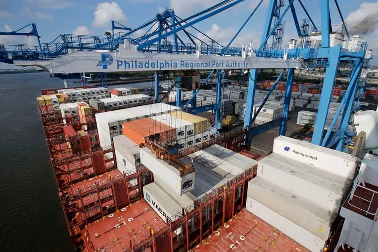 Longhshoremen at the Port of Philadelphia say employers aren't doing enough to keep them safe on the job.