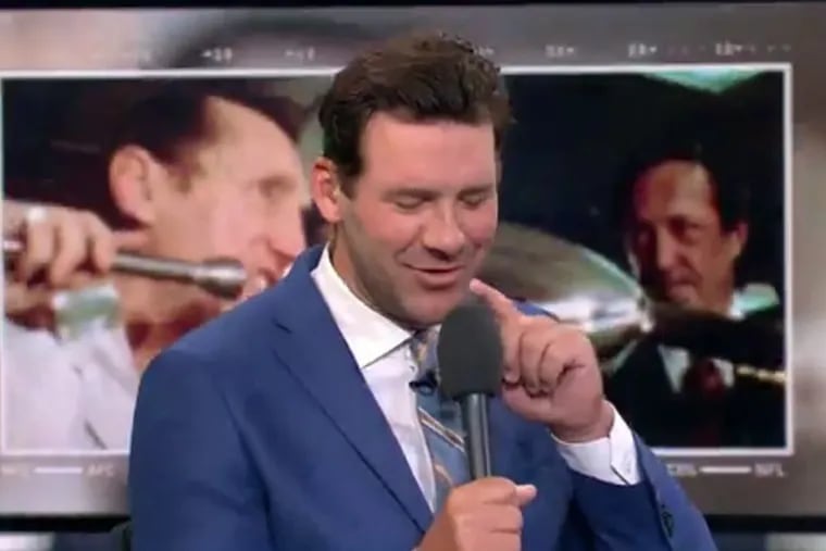 CBS broadcaster Tony Romo suffered through multiple microphone problems on Sunday
