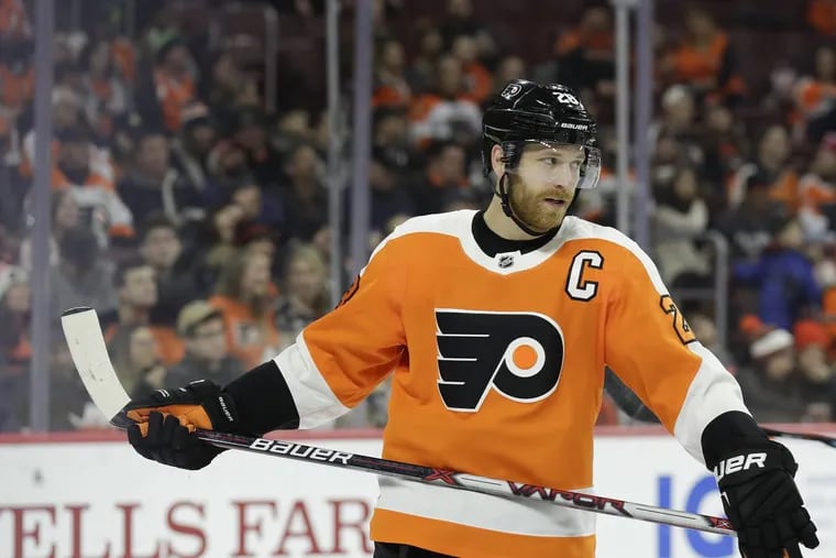 Flyers center Claude Giroux  entered Tuesday’s game at Detroit tied with Eric Lindros for fifth in points in Flyers’ history.