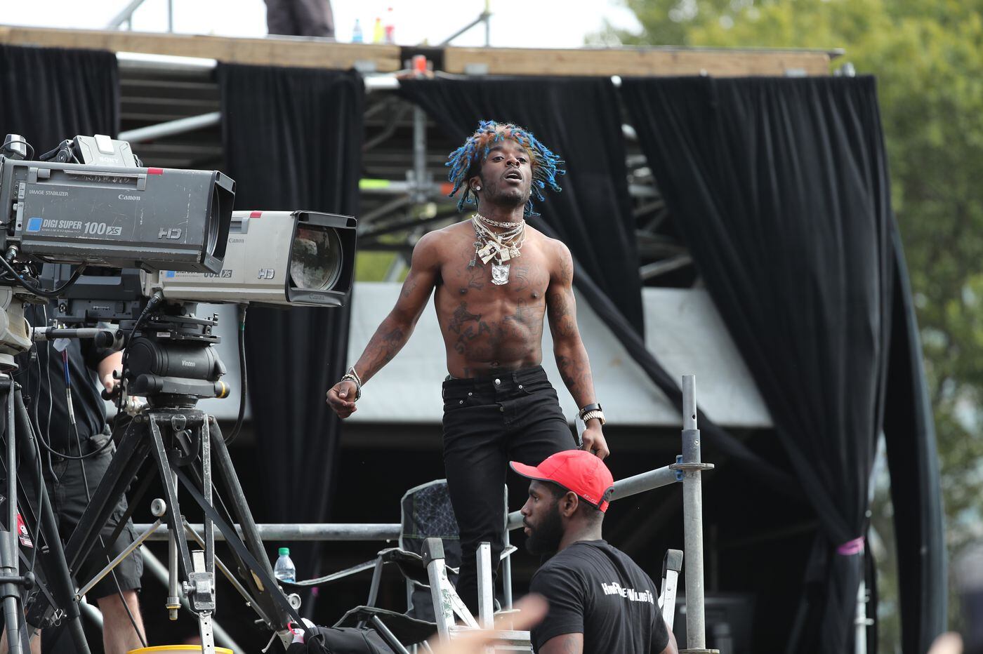 Music Review Lil Uzi Vert Out Of This World On Eternal Atake