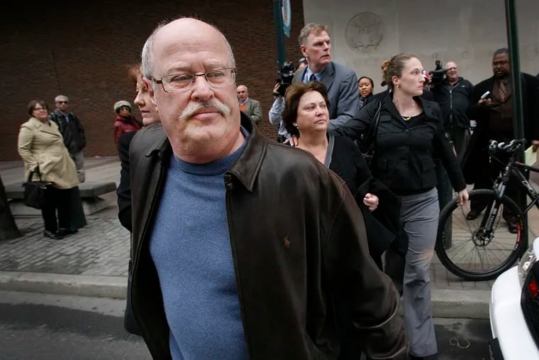 Mitchell Rubin, then-chairman of the Pennsylvania Turnpike Commission, leaves the U.S Courthouse on Monday, March 16, 2009. (ALEJANDRO A. ALVAREZ / PHILADELPHIA DAILY NEWS)