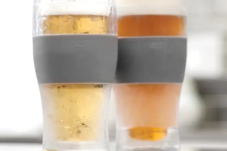 Cooling beer glasses by Host.