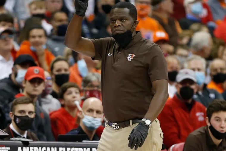 Bowling Green head coach Michael Huger has joined to be an assistant on the staff of new Temple men's head coach Adam Fisher.