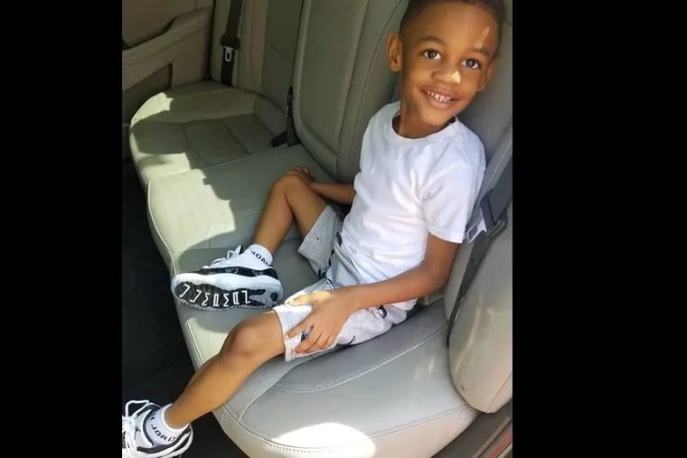 The police union is offering a $5,000 reward for tips leading to the arrest of the drover who<br/>
 killed Xavier Moy, 5, Friday afternoon in the 5000 block of Irving Street in West Philadelphia.