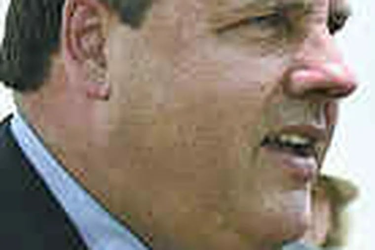 Christopher J. Christie, left, N.J. GOP gubernatorial candidate, had talks with ex-Bush adviser Karl Rove.