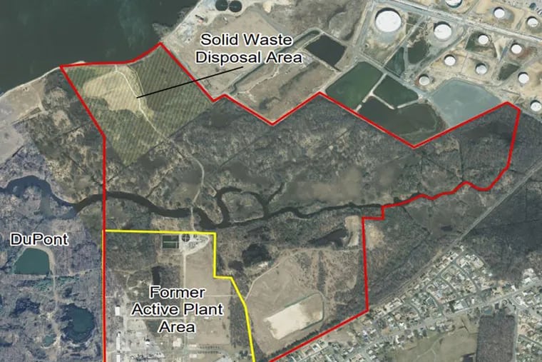 Map of Hercules plant and disposal area from EPAs final Superfund cleanup plan for the site.