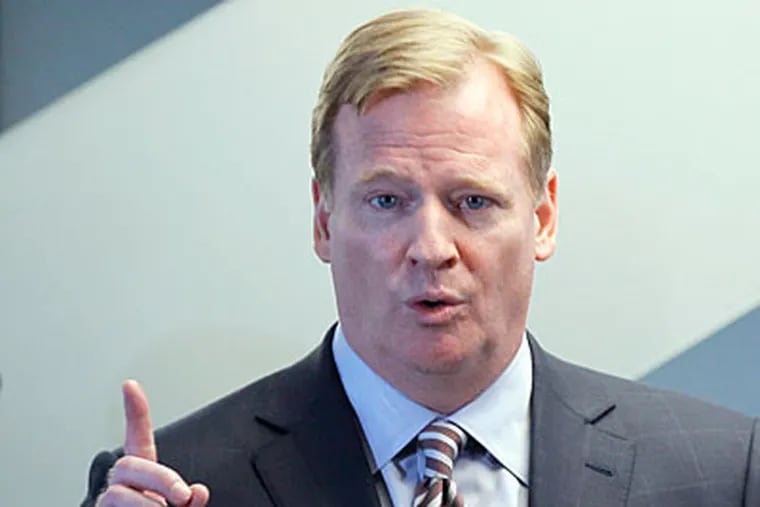 More than 2,000 former NFL players have filed lawsuits against the NFL. (Charles Rex Arbogast/AP)