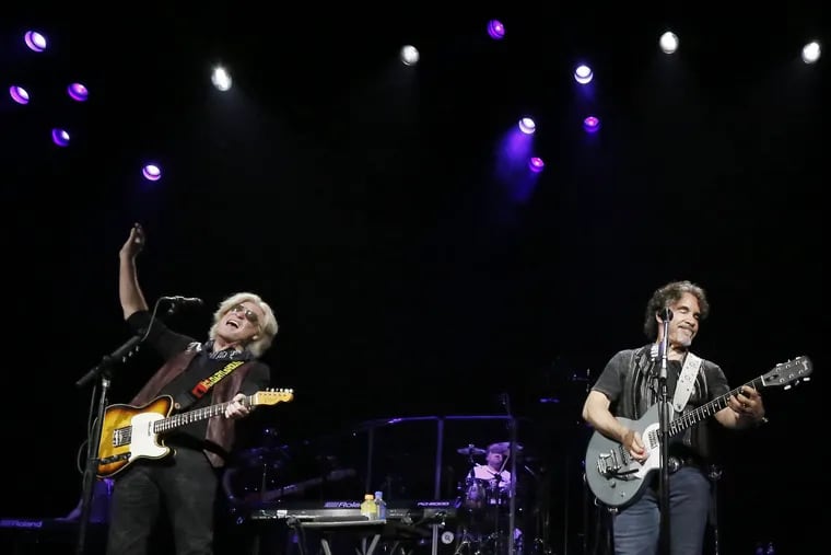 Daryl Hall (left) and John Oates perform during Hoagie Nation at Festival Pier. Hall will be among the stars of PHLove, a virtual variety show to benefit Philadelphia-area nonprofits.