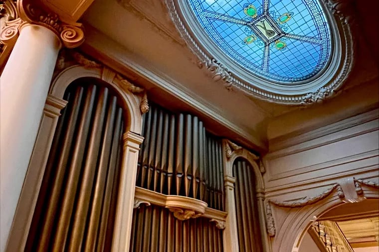 The newly restored pipe organ at Glen Foerd.