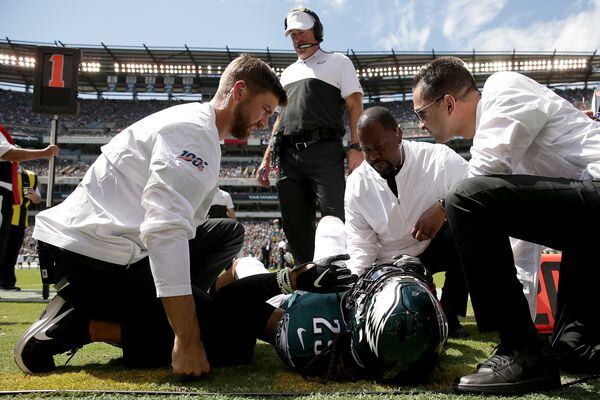 Eagles’ injuries have decreased; they’ve still been part of the story in 2019