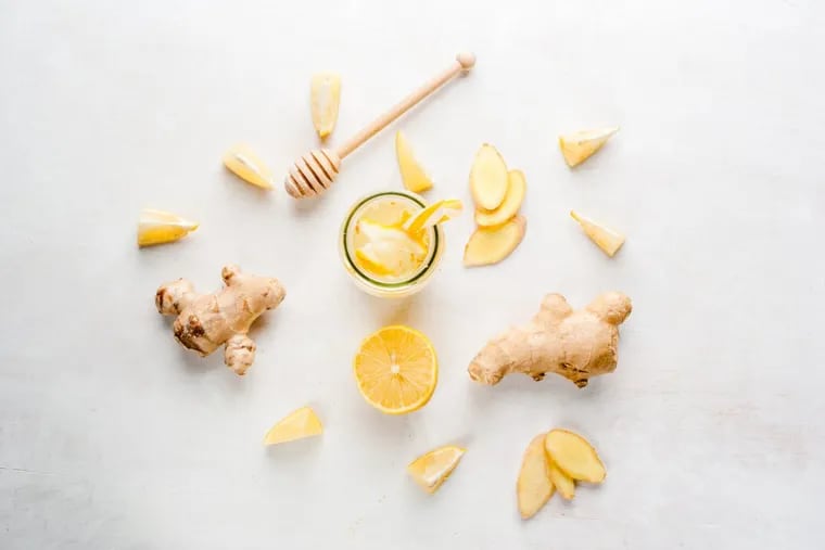 Ginger root, lemon, honey.