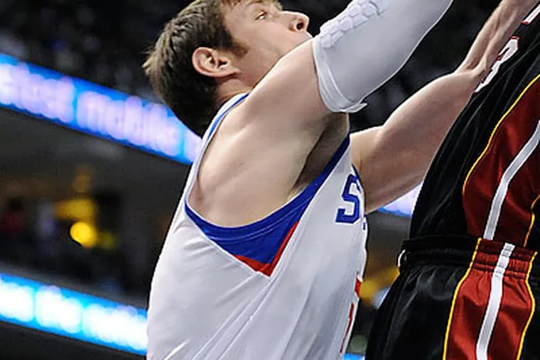Andres Nocioni’s relentless play has aided the 76ers early on. (Barbara Johnston/AP file photo)