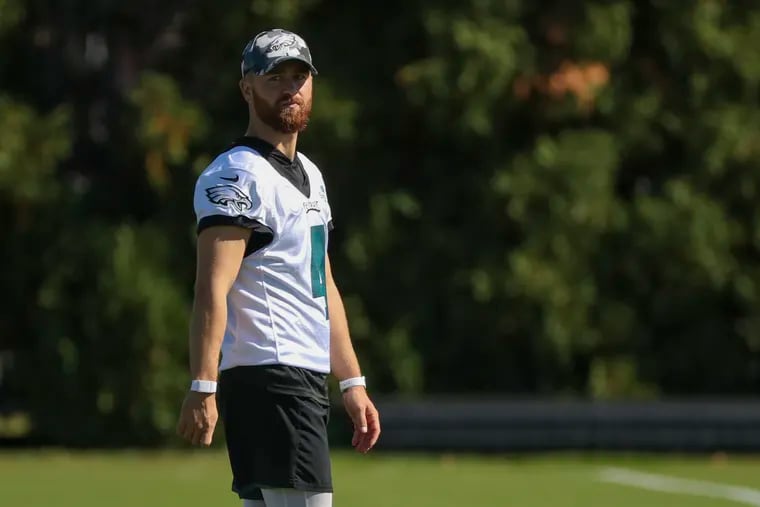 Eagles’ kicker Jake Elliott, at practice on Thursday, has been ruled out for Sunday's game at the Cardinals.