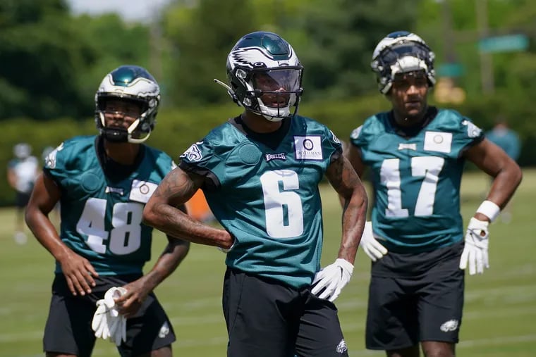 Much will be expected of rookie wide receiver DeVonta Smith (center) in 2021.