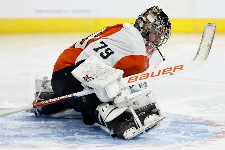 Flyers goaltender Carter Hart's return will have to wait at least one more day.