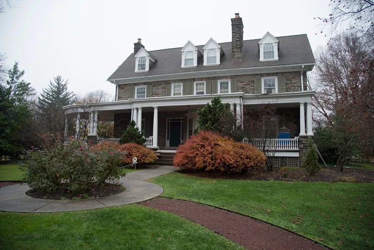 The house at 200 S. Chester Rd. in Swarthmore would house cancer patients in the area for treatment, along with their caregivers, under the HEADstrong proposal.