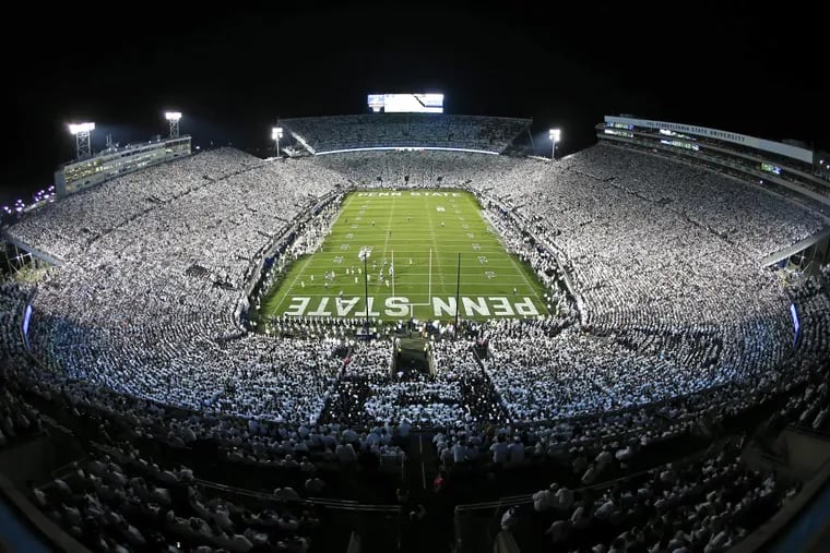 Penn State takes the opening kick off in a white out game against Michigan during the first half of an NCAA college football game in State College, Pa., Saturday, Oct. 21, 2017. (AP Photo/Chris Knight)