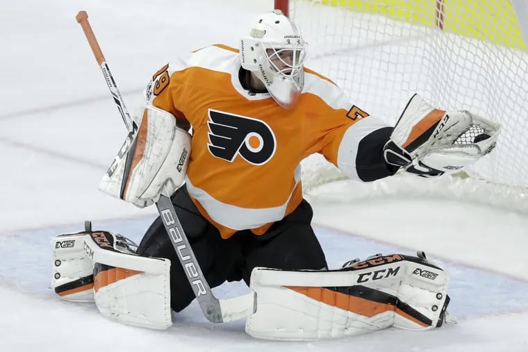 Carter Hart looks like the Philadelphia Flyers’ goalie of the future. His progress at the junior level so far is a reason to get excited about the team.