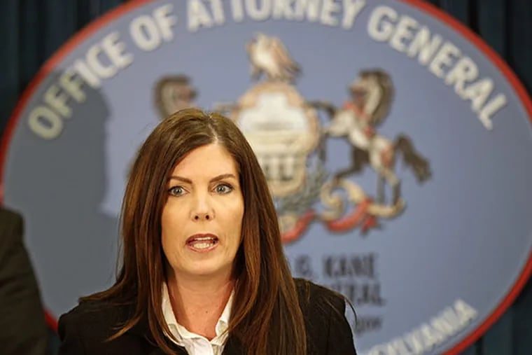 Pennsylvania Attorney General Kathleen Kane answers questions from the press about her involvement in Case File No. 36-622, after The Inquirer reports that she shut down an undercover investigation that captured five Philadelphia Democrats on tape. ( MICHAEL BRYANT / Staff Photographer )