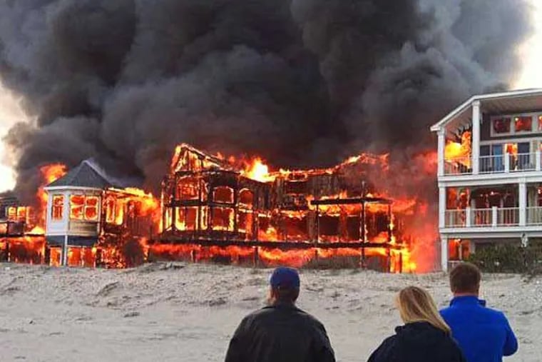 Fire rips through homes in Sea Isle City, NJ (Photo: Matt Olive)