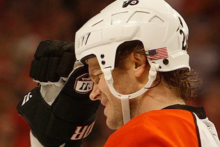 The Flyers' Chris Pronger skates to penalty box in the second period of Game 5. (Ron Cortes / Staff Photographer)