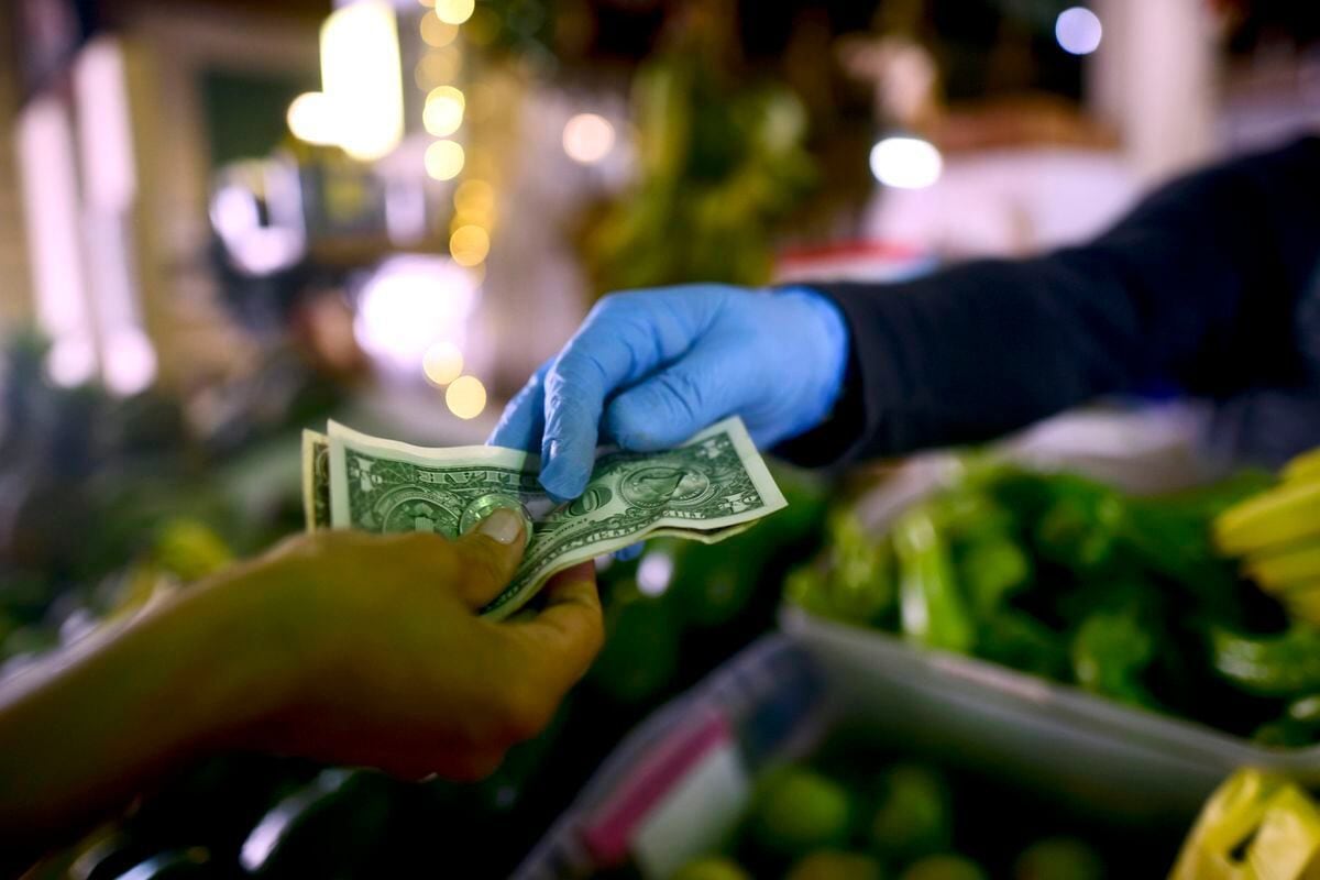 Philly has the lowest minimum wage of any U.S. city, new study says