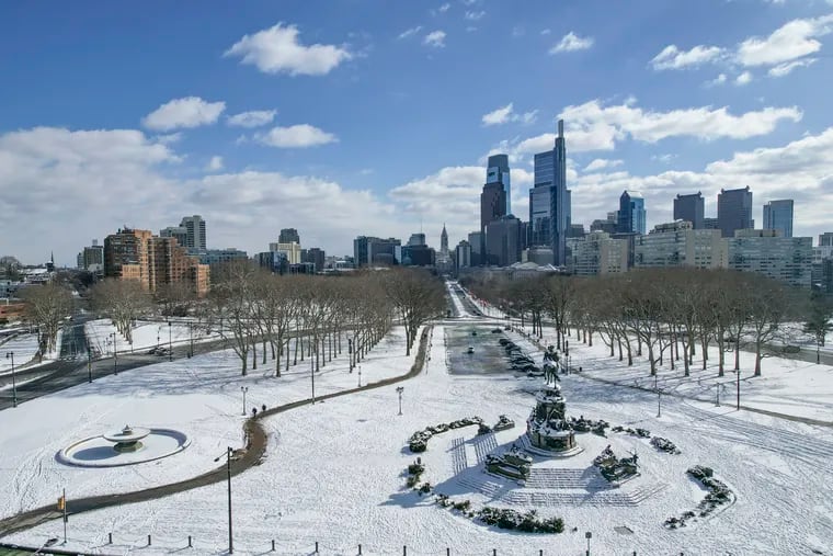 It's been over three weeks since snow was seen in Philly. This is a view looking out from the Art Museum on Jan. 20,  a day after it snowed.