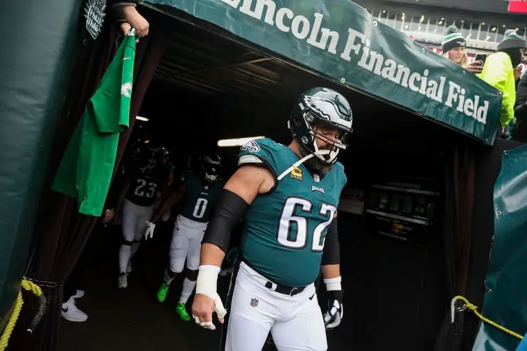 Eagles center Jason Kelce taking the field for warmups before the game against the Arizona Cardinals on Dec. 31.