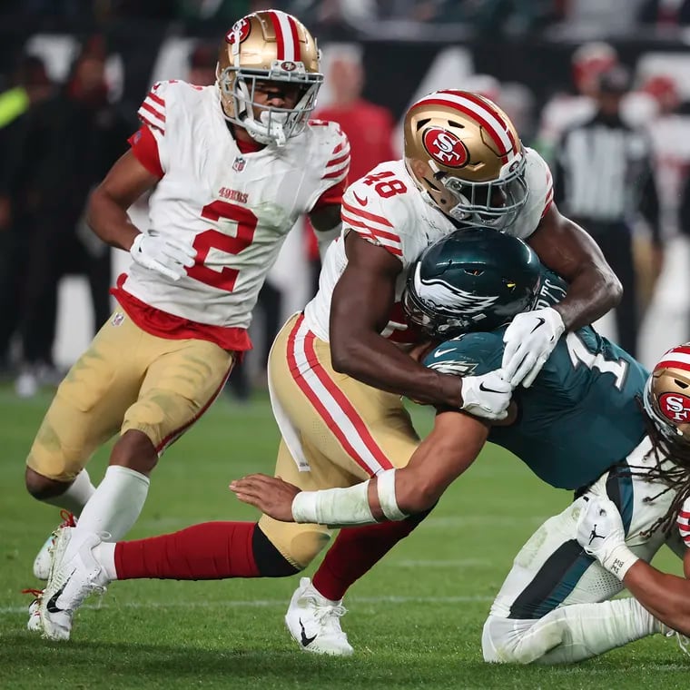 Former San Francisco 49ers linebacker Oren Burks has agreed to a one-year contract with the Eagles, a league source confirmed to The Inquirer Saturday.