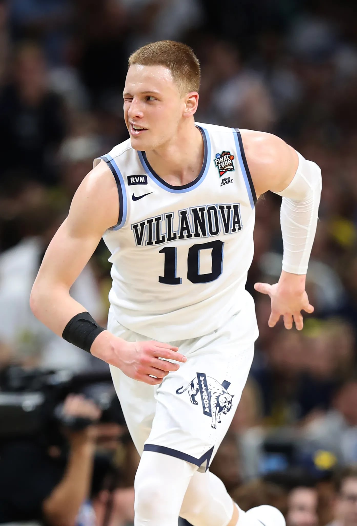 Who Is Donte DiVincenzo? Five facts about Villanova guard - Sports  Illustrated