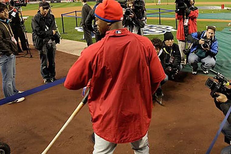 Shortstop Jimmy Rollins and the Phillies take on the Yankees in Game 1 of the World Series Wednesday night. (David Maialetti / Staff Photographer)