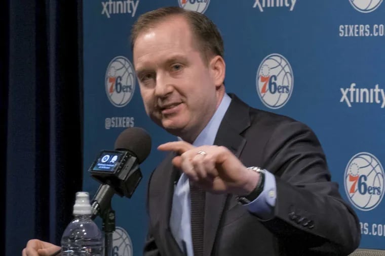 Sam Hinkie at a February 2016 Sixers press conference.