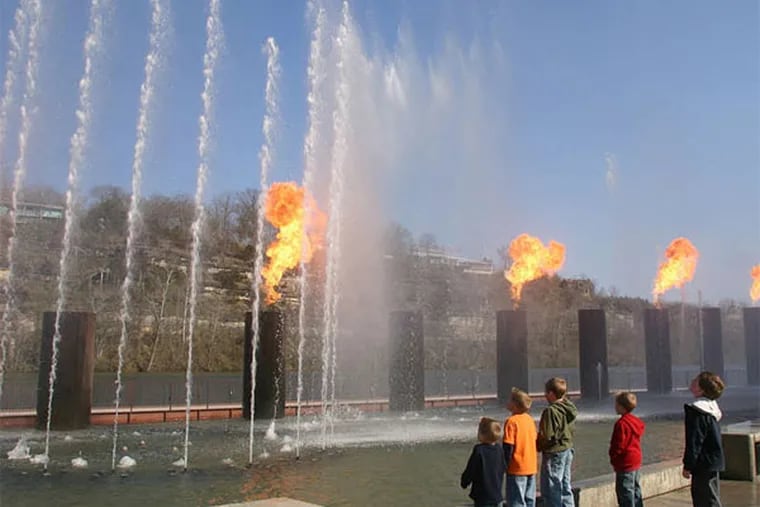 The new Branson Landing Mall has upscale shopping for boomers and a fire-and-water feature that keeps the kids entertained. (TOM UHLENBROCK / St. Louis Post-Dispatch)