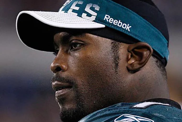 The Eagles demanded on a second year when they signed Michael Vick. (Ron Cortes/Staff Photographer)