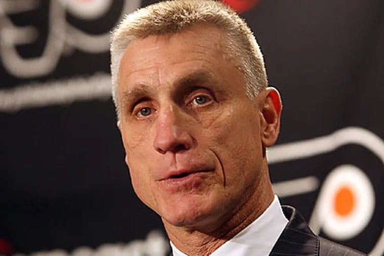 "There's so many teams that can't figure out whether they're buying or selling," Flyers GM Paul Holmgren said. (Yong Kim/Staff file photo)