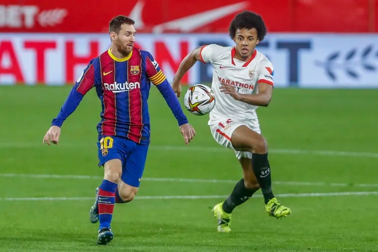 Lionel Messi, left, and Barcelona face Sevilla this weekend in a huge game in Spain's La Liga.