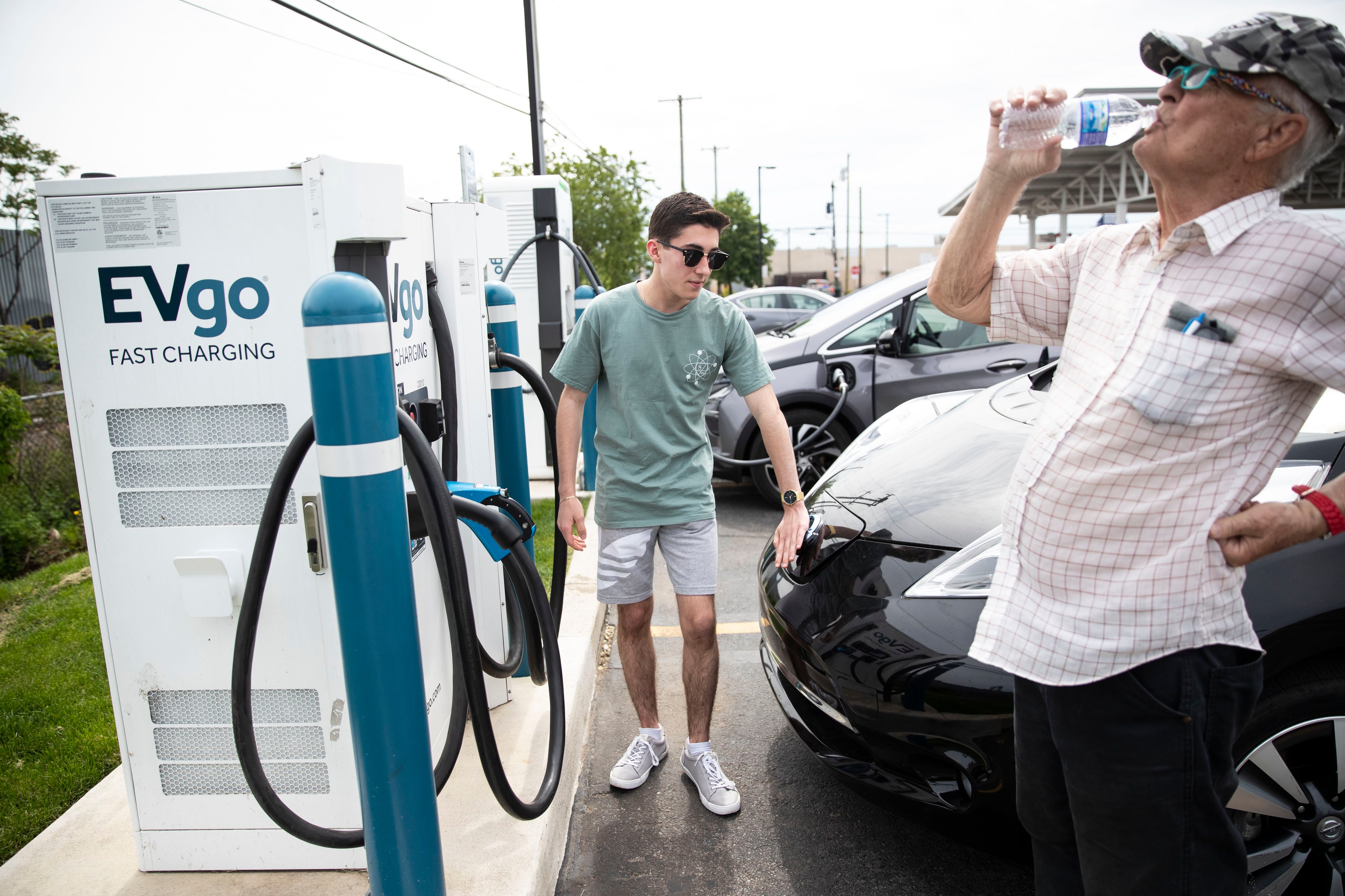 Some Wawas adding EV charging stations thanks to federal grants