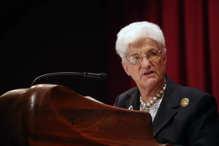 Lynne Abraham, who served 18 years as Philadelphia’s district attorney, wants to return to the post for the rest of 2017.