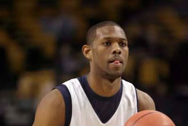 Dwayne Anderson, now a Villanova assistant coach, is in charge of the school's traveling plans during the COVID-impacted season.