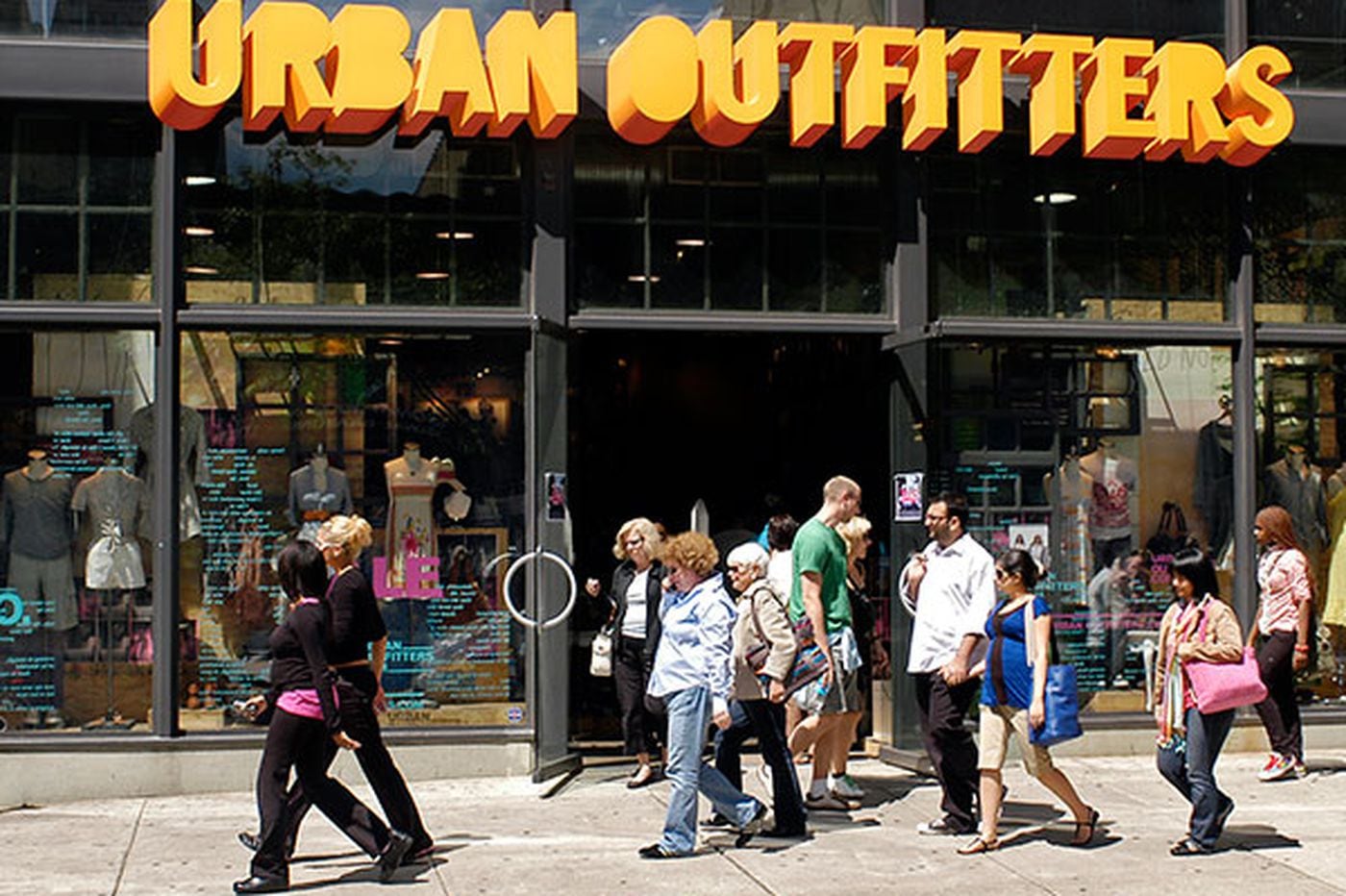 Urban Outfitters adding 2,500 jobs in region