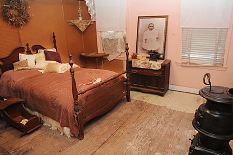 The legendary singer was born in this bedroom. (SARAH J. GLOVER / STAFF PHOTOGRAPHER)