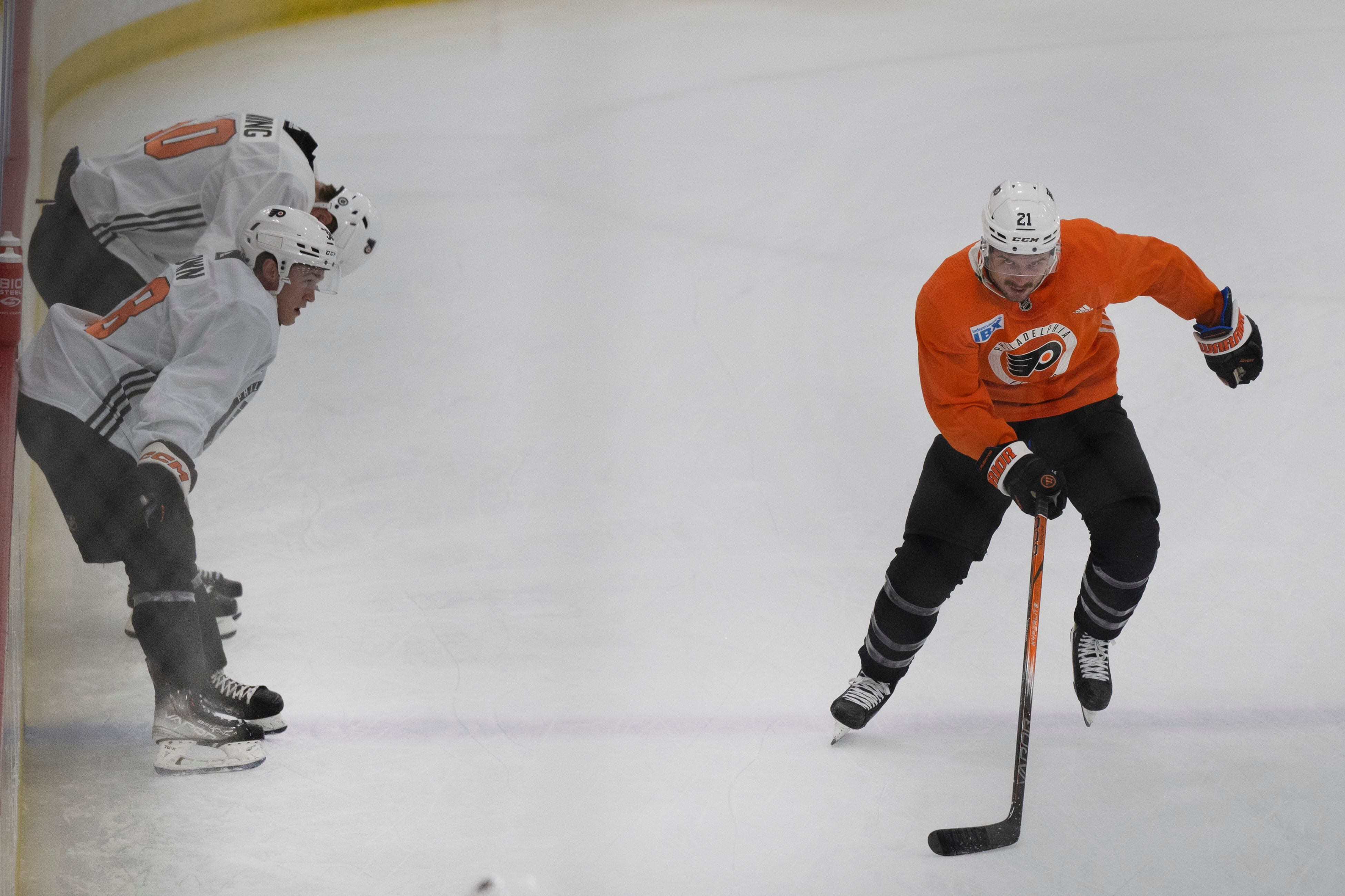 Flyers' Scott Laughton plans to use Pride Tape despite NHL's ban