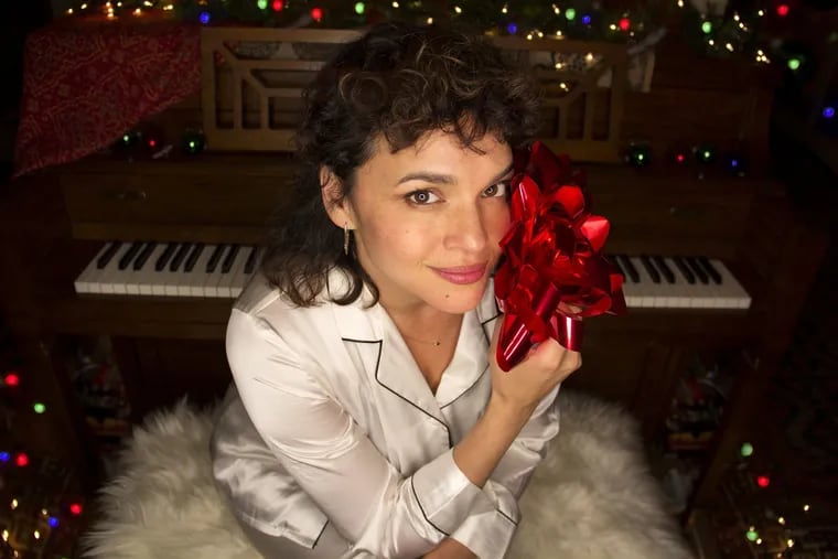 Norah Jones' new holiday album is 'I Dream of Christmas.'
