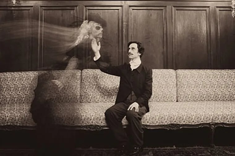 Dave Johnson is Edgar Allen Poe in "Haunted Poe." (Gabriel Bienczycki)