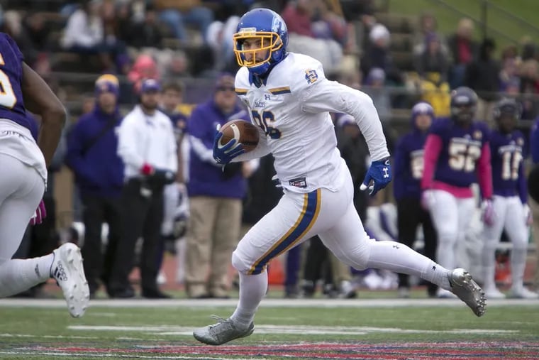 South Dakota State tight end Dallas Goedert, seen here in a game against Western Illinois last season, could pair with Zach Ertz to make a potent one-two combo for the Eagles.