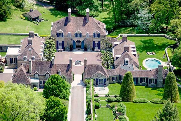 Linden Hill was once owned by the Campbell Soup heir, one of the country's richest men. The 14,000-square-foot manor house has 20 rooms.