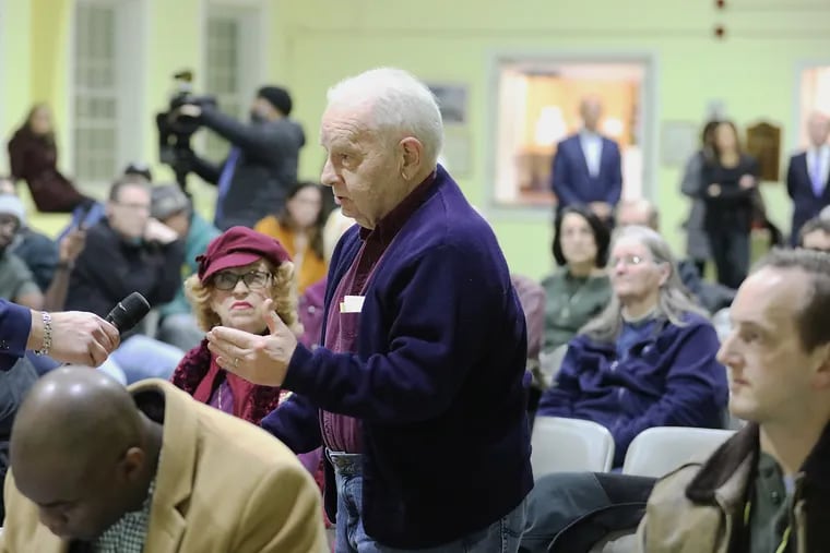 At a public hearing about the suspended Atlantic City Rail Line on Wednesday, Feb. 27, 2019, Don Tangarone from Cherry Hill asks questions. (AKIRA SUWA / For The Inquirer)