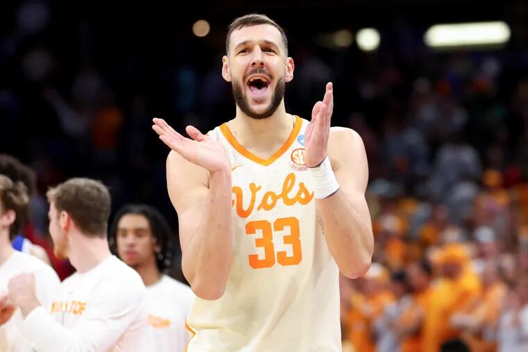 Tennessee center Uros Plavsic celebrates after the Volunteers’ 65-52 upset win over Duke in the second round of the NCAA Tournament on Saturday. No. 4 seed Tennessee is favored to knock out No. 9 seed Florida Atlantic in Thursday’s East Region Sweet 16 matchup in New York. (Photo by Mike Ehrmann/Getty Images)