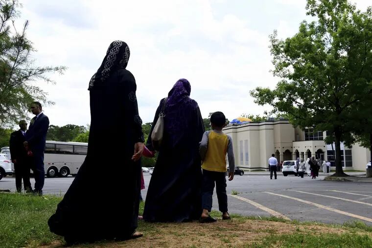 Mourners head to the funeral prayer service for Nabra Hassanen in Virginia on June 21.